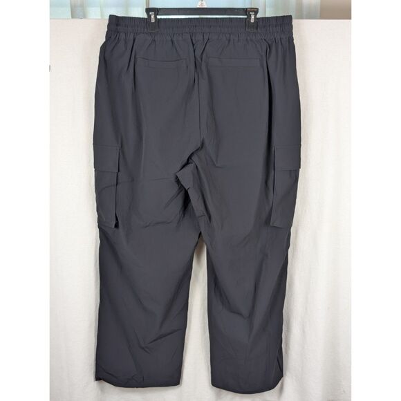 NWT Fabletics Heights Cargo Pants Black Men's Size 2XL/XXL - Picture 8 of 11